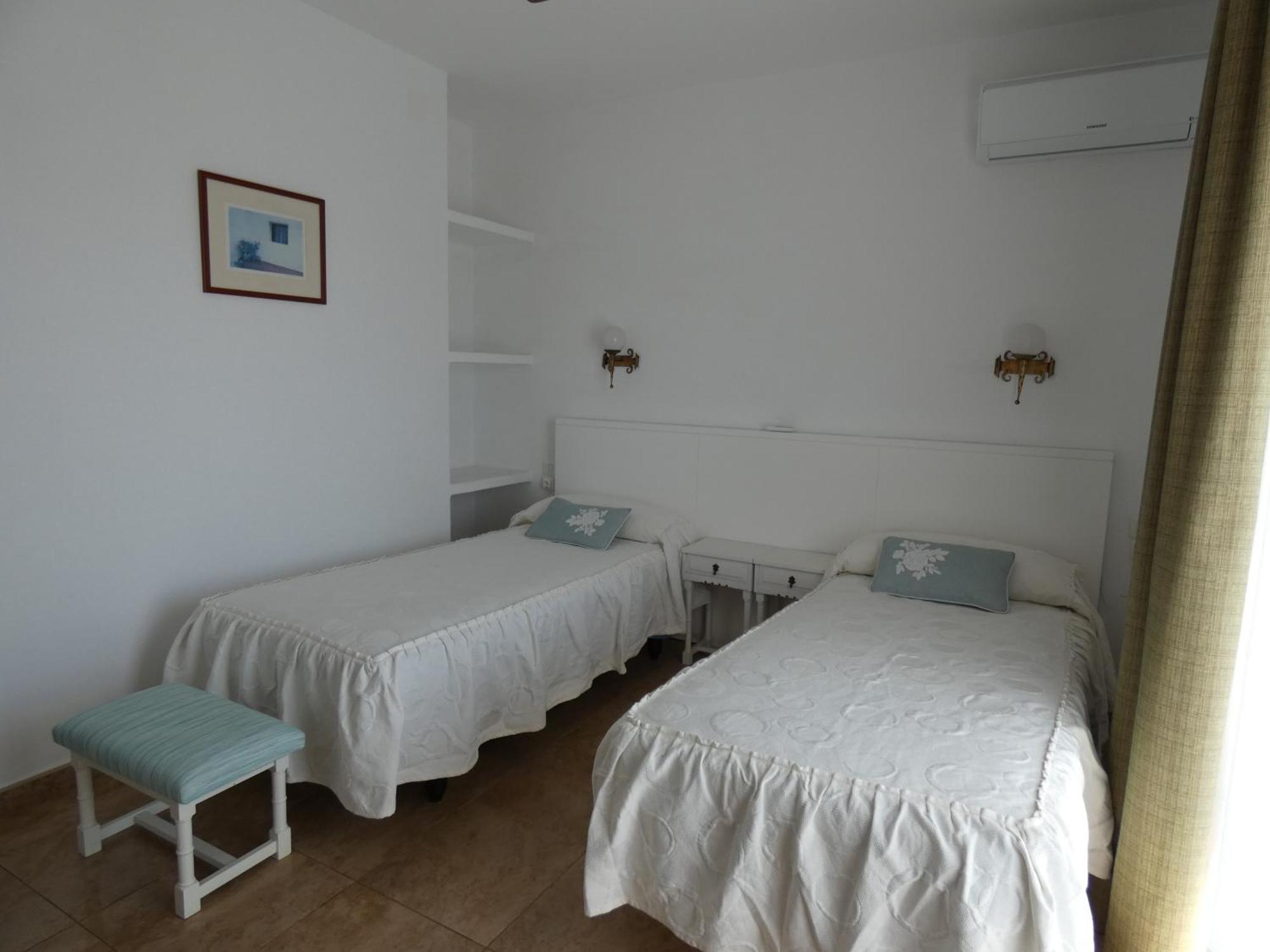 Hostal Port Fornells (Adults Only) Екстериор снимка